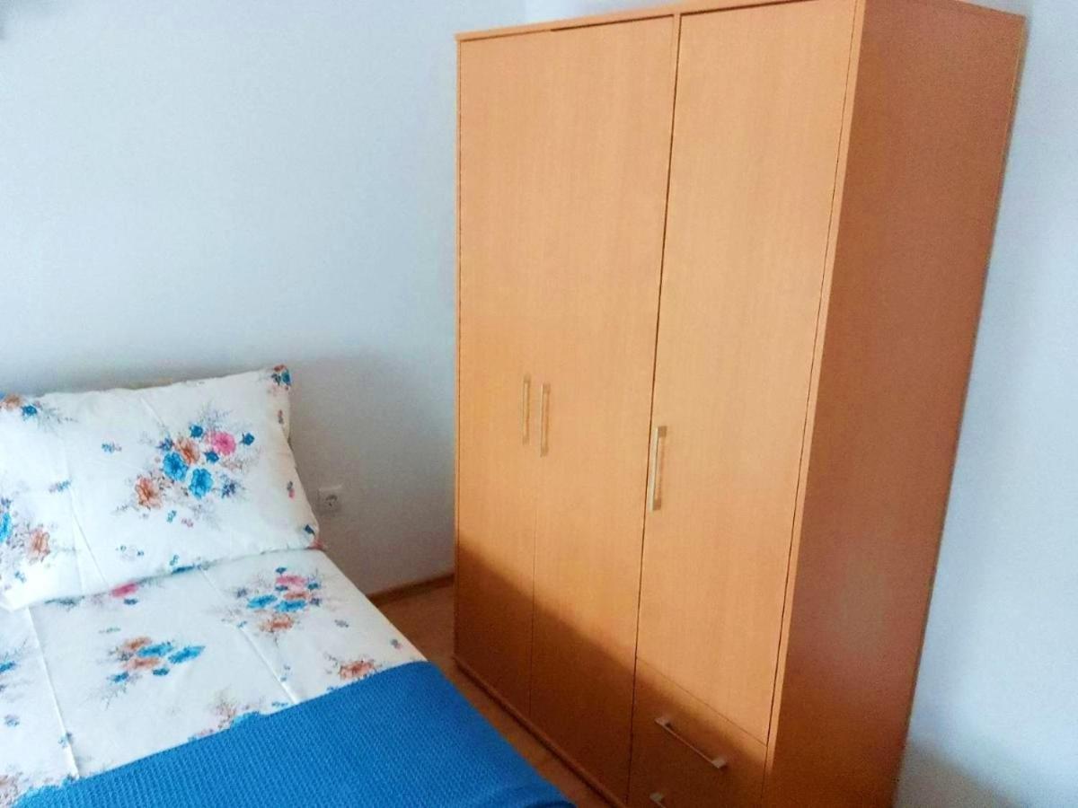 Apartman Josipa Peroj Exteriér fotografie